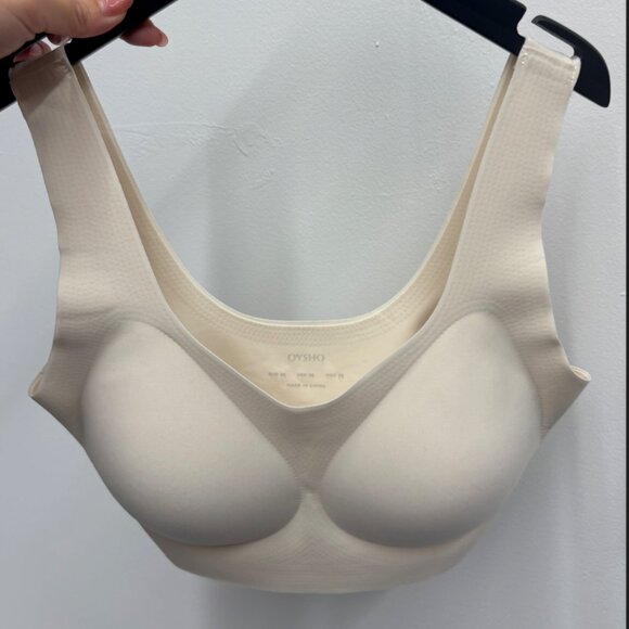 OYSHO Wireless Bra - Picture 1 of 3